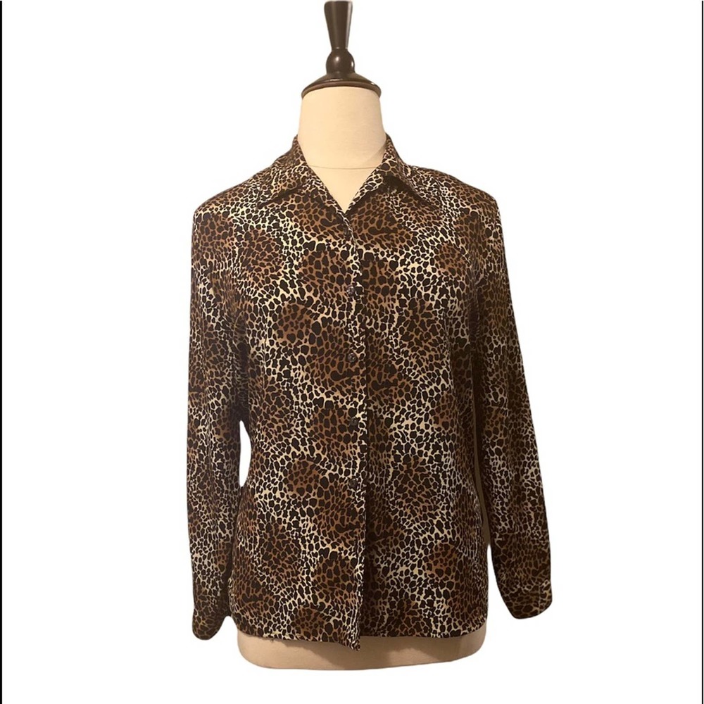 Claudia Richard Women’s Plus Size Blouse